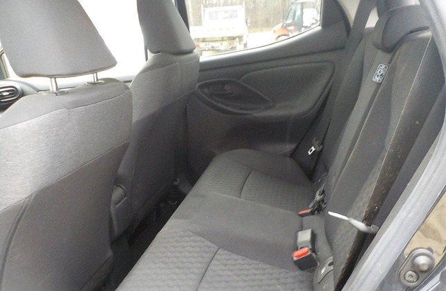 Toyota Yaris cena 30900 przebieg: 19611, rok produkcji 2021 z Mielec małe 407